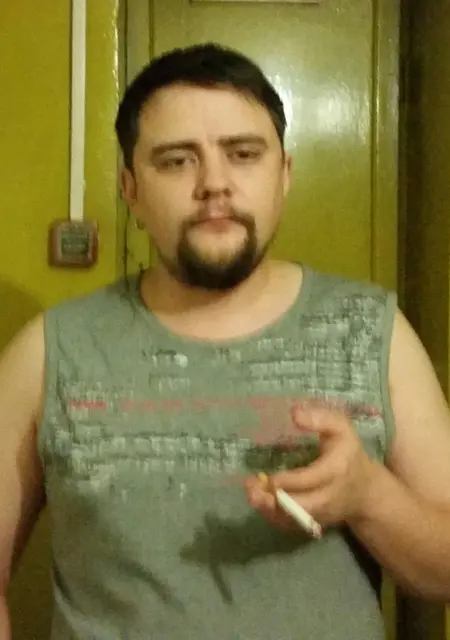 Максим из Вихоревки, мне 39, познакомлюсь на одну ночь