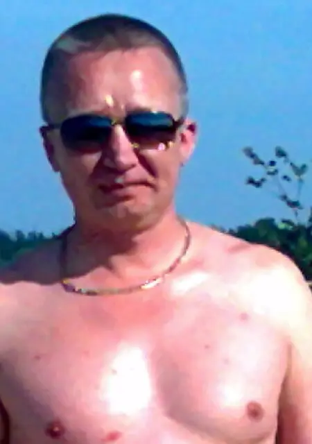 Я Костя, 51, знакомлюсь без обязательств в Глазове