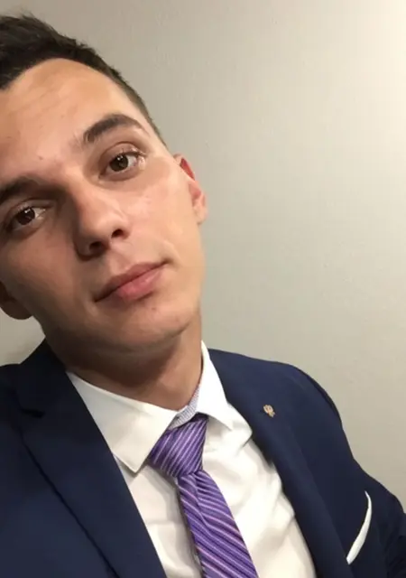 Я Максим, 31, знакомлюсь без обязательств в Тольятти