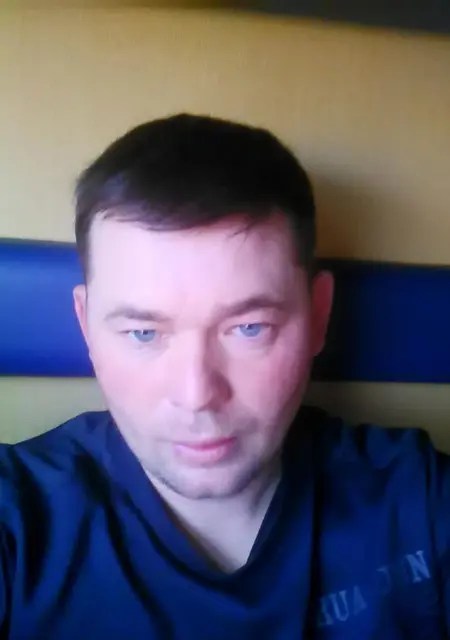 Дима из Могочи, ищу на сайте знакомства на одну ночь