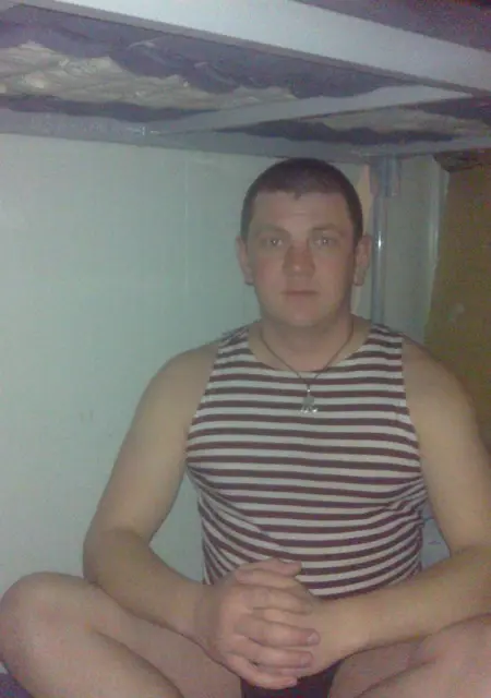 Я Михаил, 38, из Бугуруслана, ищу знакомство для дружбы