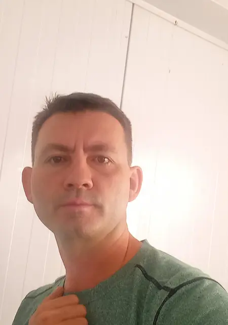 Tvoy Paren из Краскова, мне 37, познакомлюсь для общения