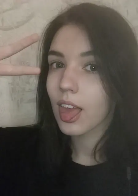 Я Виктория, 22, из Петрозаводска, ищу знакомство для постоянных отношений