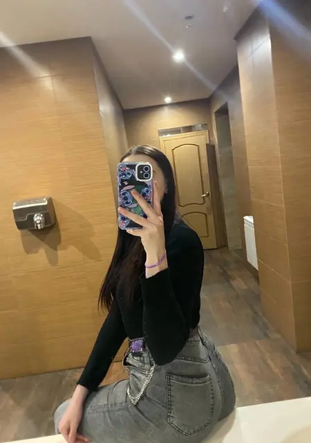 Алёна из Орла, ищу на сайте приятное времяпровождение