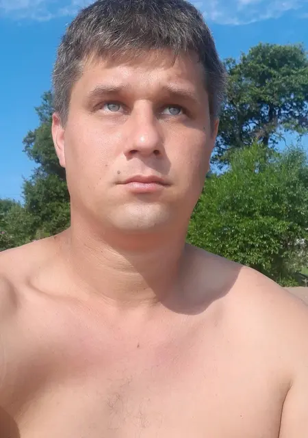 Я Никита, 35, из Приморска, ищу знакомства на одну ночь