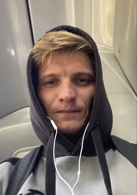 Михаил из Кирова, мне 31, познакомлюсь для вирта