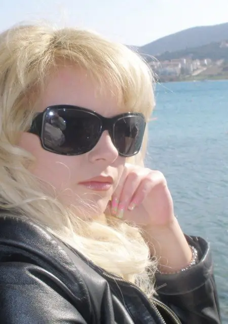Света из Омска, ищу на сайте дружбу