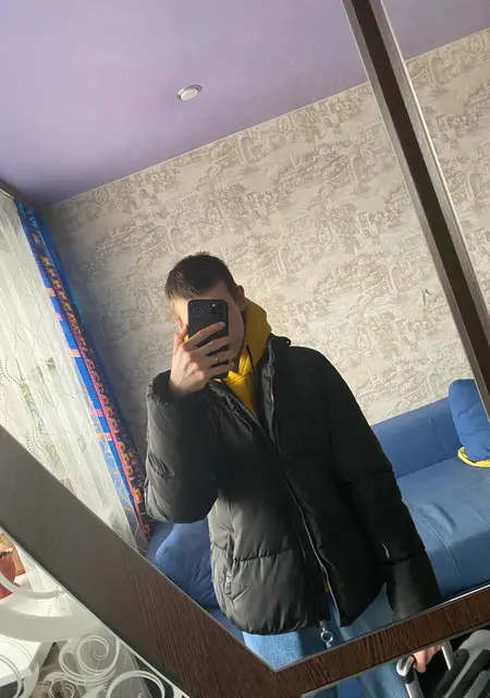 Дима из Урая, мне 22, познакомлюсь без обязательств