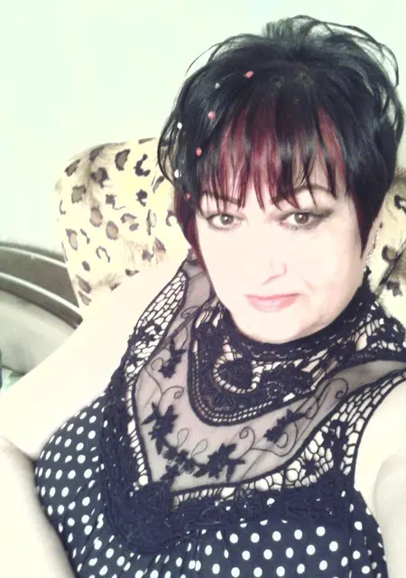 Алла из Фурманова, ищу на сайте постоянные отношения