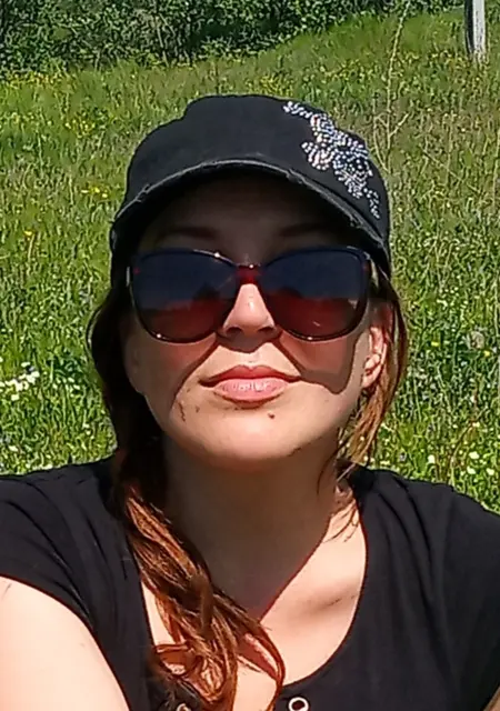 Я Регина, 41, знакомлюсь без обязательств в Зеленодольске