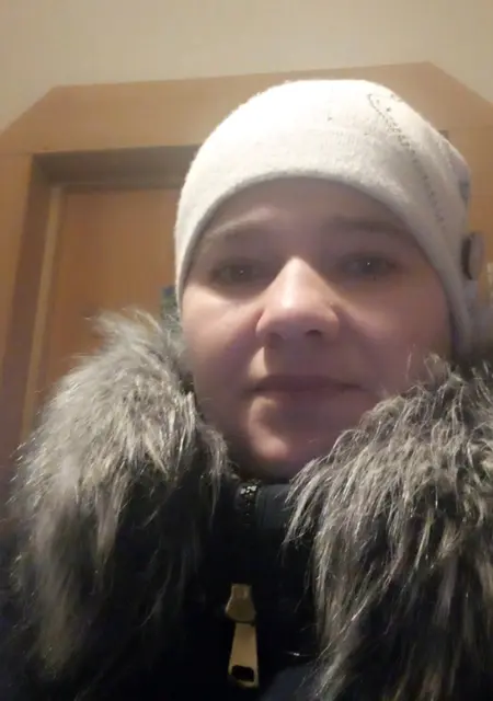 Я Елена, 44, знакомлюсь для приятного времяпровождения в Казани