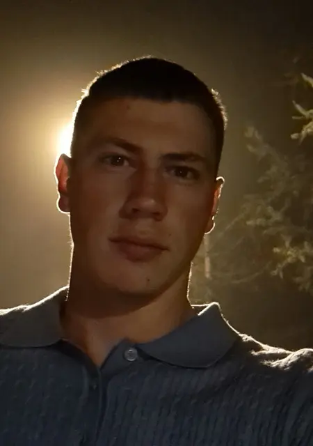 Я Игорь, 22, знакомлюсь без обязательств в Красноярске