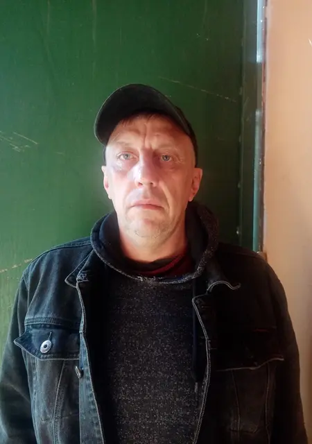 Я Геннадий, 44, из Нерехты, ищу знакомства без обязательств