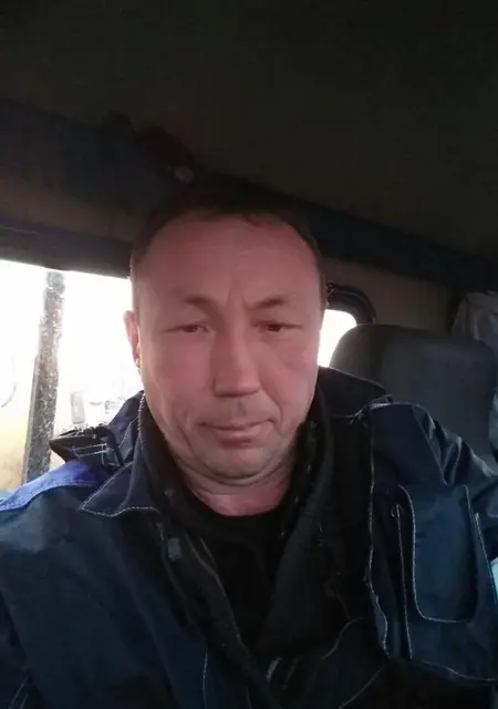 Я Павел, 54, из Сарапула, ищу знакомства без обязательств