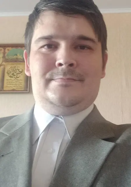 Руслан из Агидели, мне 38, познакомлюсь на одну ночь