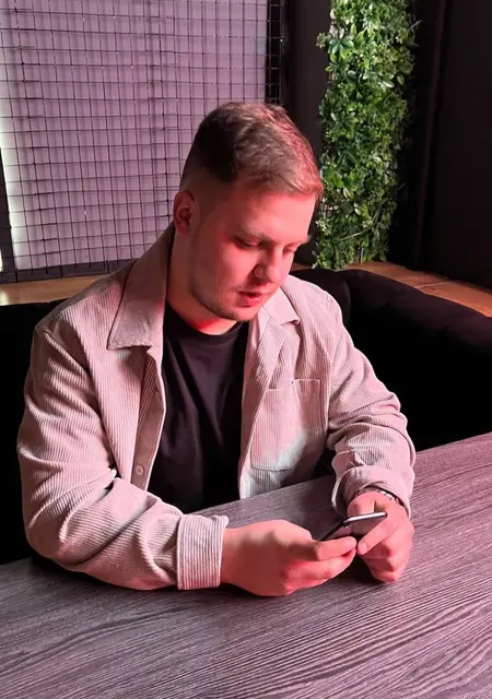 Евгений из Алатыря, ищу на сайте знакомства на одну ночь