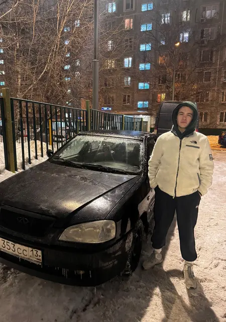 Я Bakhtier, 20, из Павловского Посада, ищу знакомства без обязательств