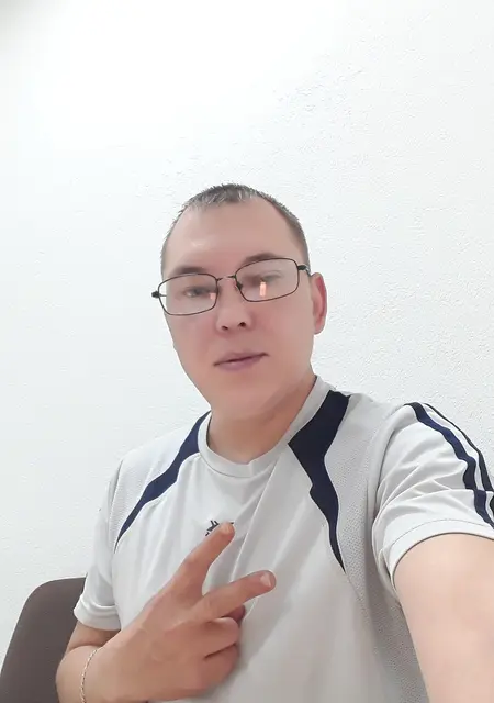 Игорь из Нерчинска, ищу на сайте знакомства на одну ночь