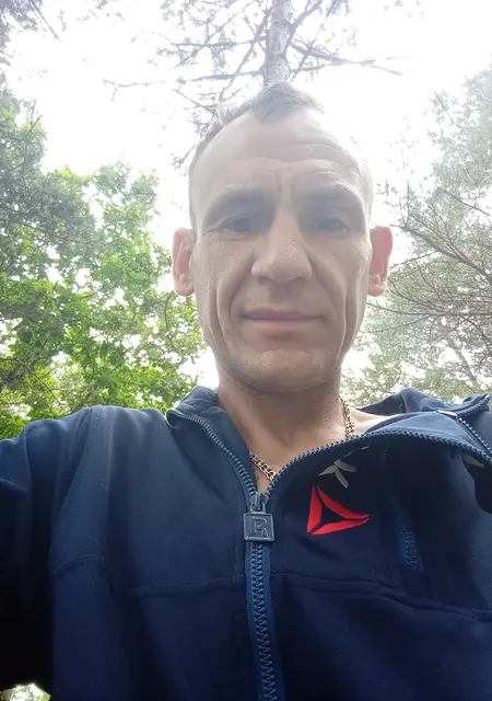 Вася из Дальнереченска, мне 41, познакомлюсь без обязательств
