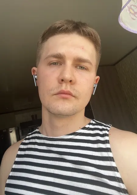 Дмитрий из Шахт, мне 25, познакомлюсь для вирта