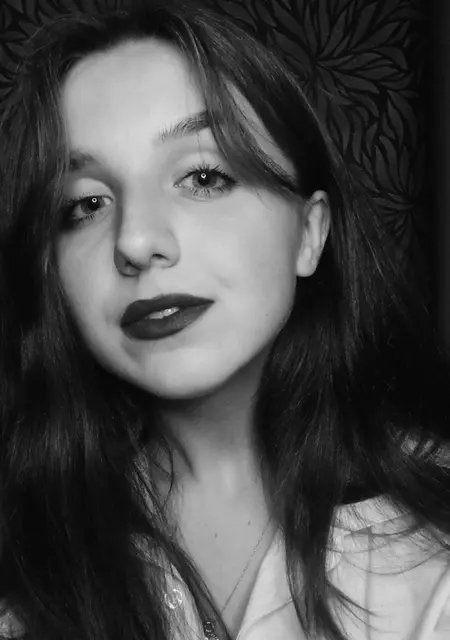 Я Вика, 24, знакомлюсь для вирта в Серпухове