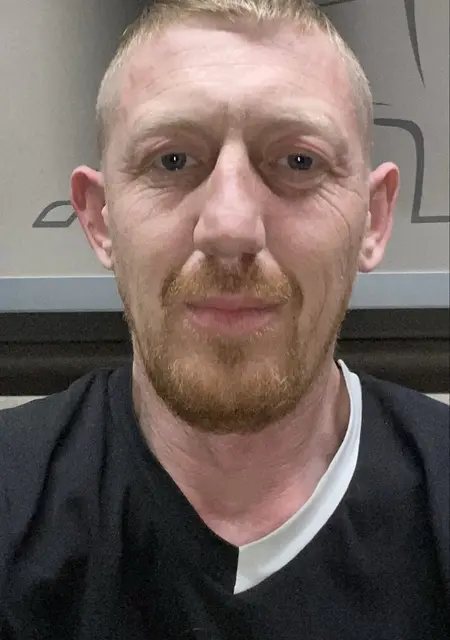 Я Владимир, 38, из Новосибирска, ищу знакомство для постоянных отношений