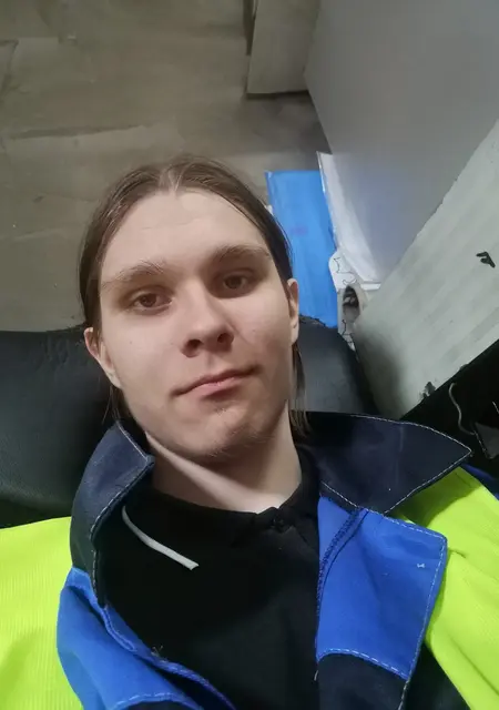 Я Даниил, 20, из Кировска, ищу знакомство для дружбы