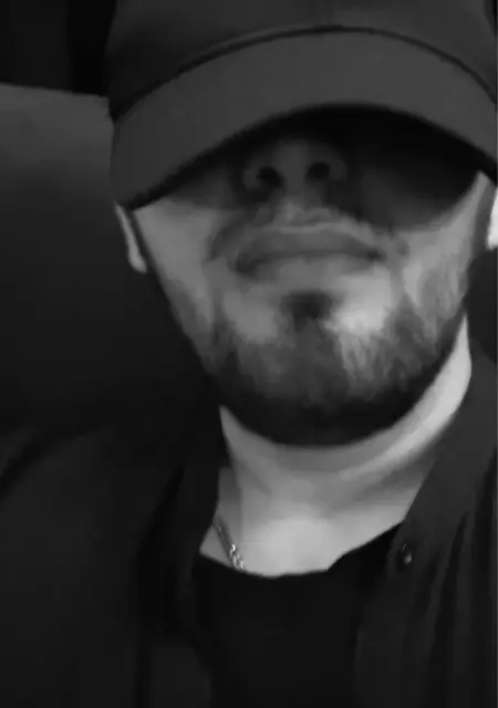 Я Afgan, 21, знакомлюсь для открытые отношения в Норильске