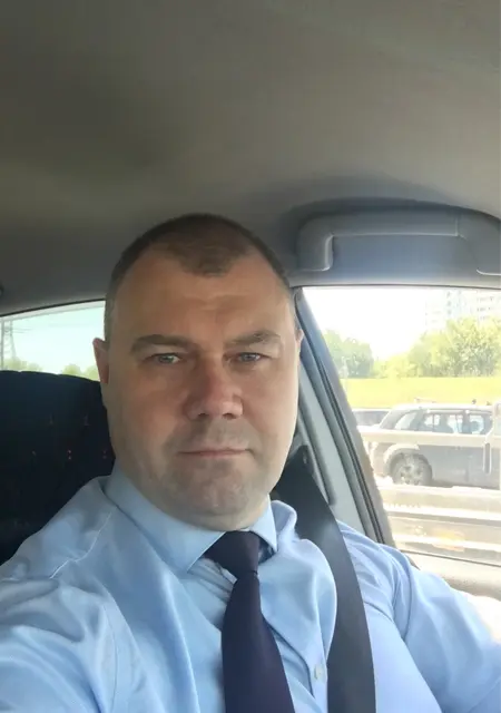 Александр из Сходни, мне 44, познакомлюсь на одну ночь