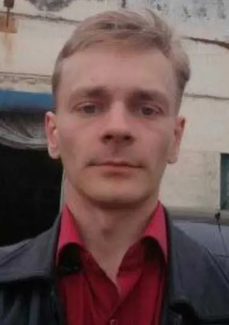 Я Александр, 41, из Саяногорска, ищу знакомство для приятного времяпровождения