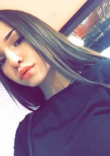 Вика из Калининграда, ищу на сайте общение