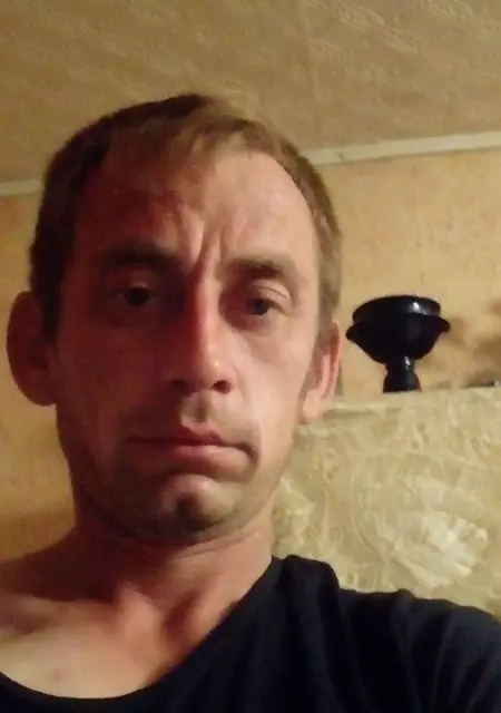 Я Александр, 39, из Котова, ищу знакомство для постоянных отношений