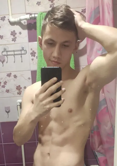 Я Иван, 22, знакомлюсь без обязательств в Северодвинске