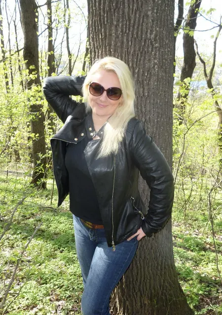 Вероника из Мурманска, мне 48, познакомлюсь на одну ночь