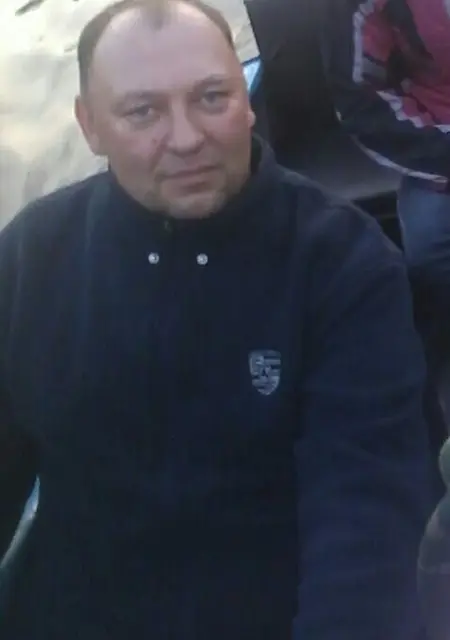 Я Саша, 44, знакомлюсь без обязательств в Кунгуре