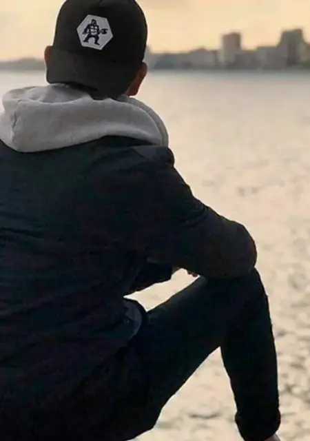 Я Алекс, 28, из Корсакова, ищу знакомство для дружбы