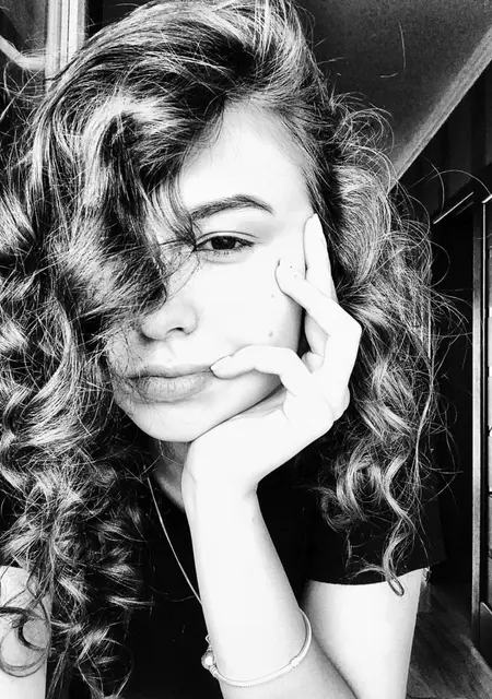 Я Sexygerl, 35, знакомлюсь без обязательств в Магадане